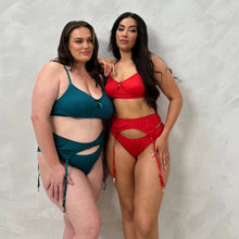 Load image into Gallery viewer, Doris 3 Piece Bra & Suspender Set