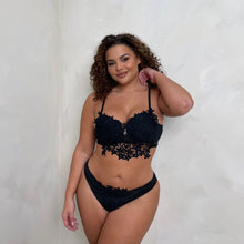 Load image into Gallery viewer, Kenzie two piece Moulded bralette & knickers