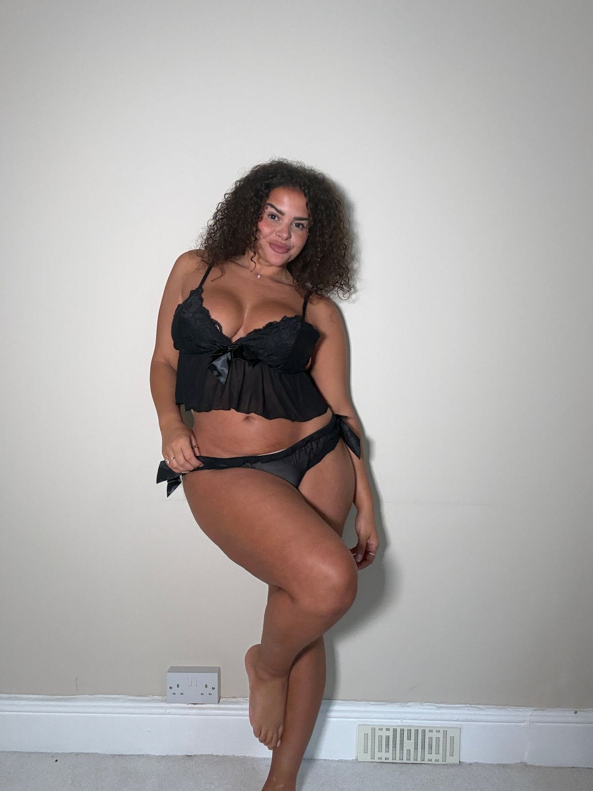 Beau 2 Piece Oversize Bow Matching Cami & Knicker Set