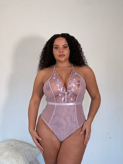 Kayla Floral Lace Panel Body with suspenders