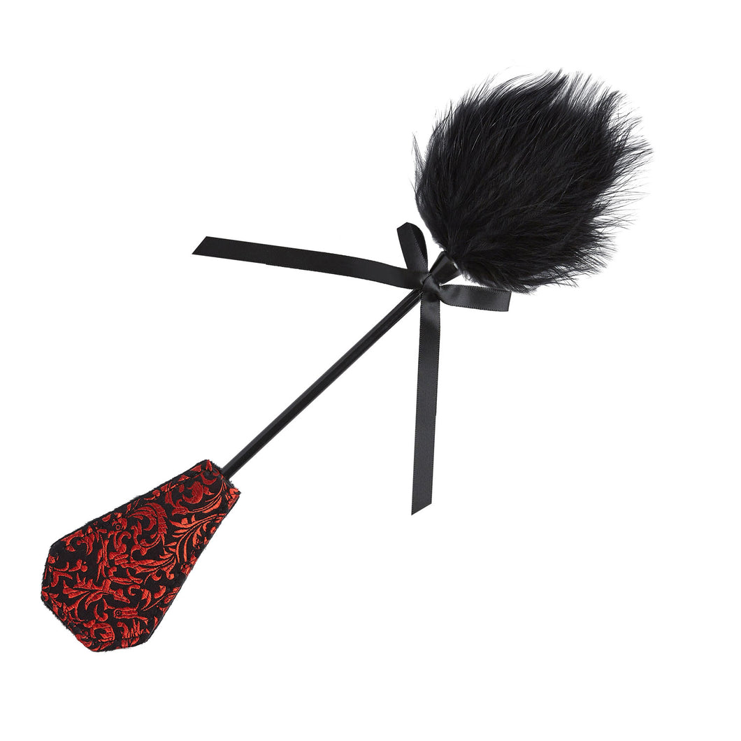 Pluma Feathered Spank